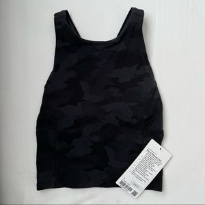 NWT LuLulemon Key to Balance Tank